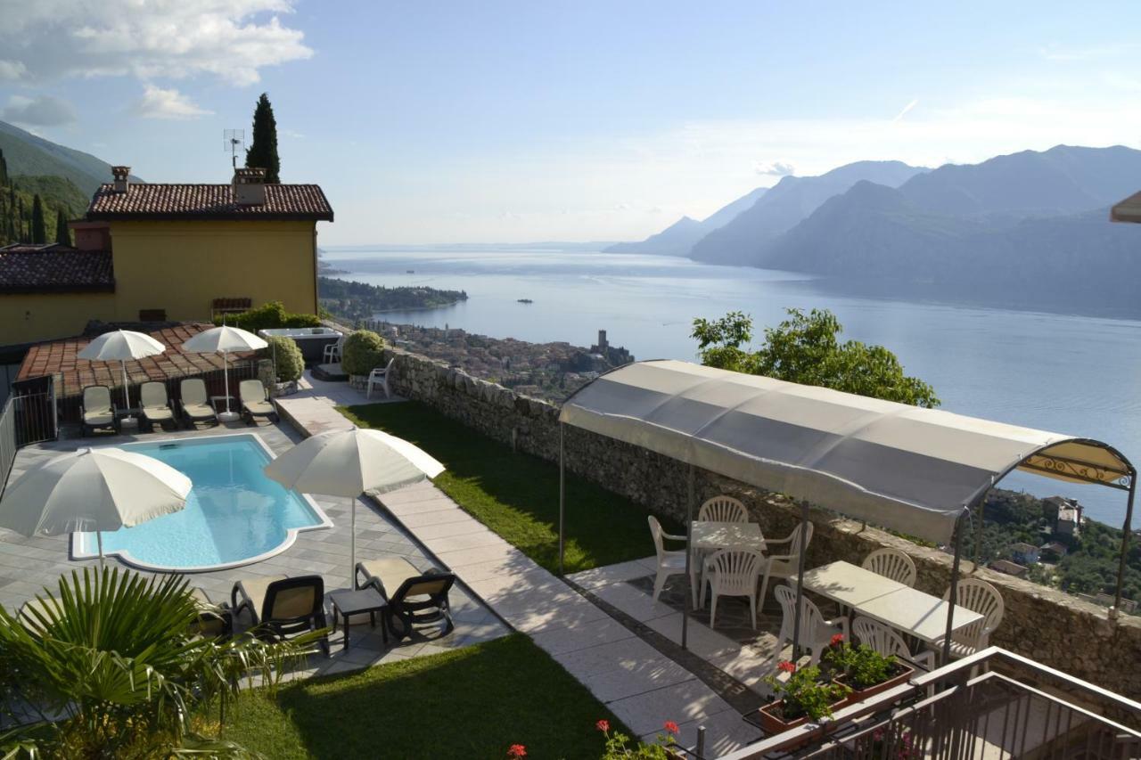 Appartamenti Casa Palazzina Мальчезине Экстерьер фото