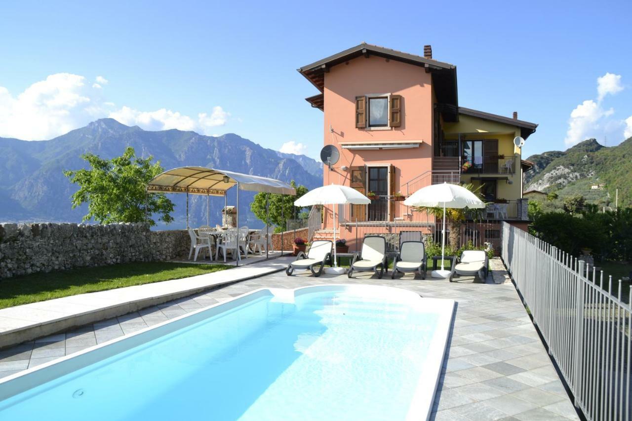 Appartamenti Casa Palazzina Мальчезине Экстерьер фото